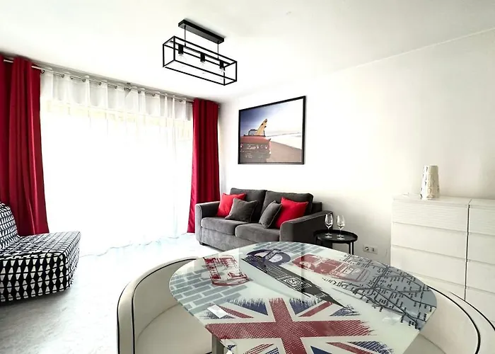 Beau Centre Juan Les Pins A 300m Des Plages *